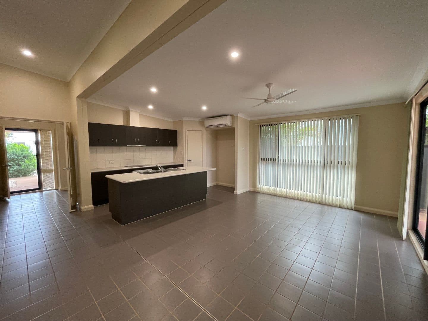 17 Woodswallow Bend, Nickol WA 6714, Nickol - Thumbnail 2