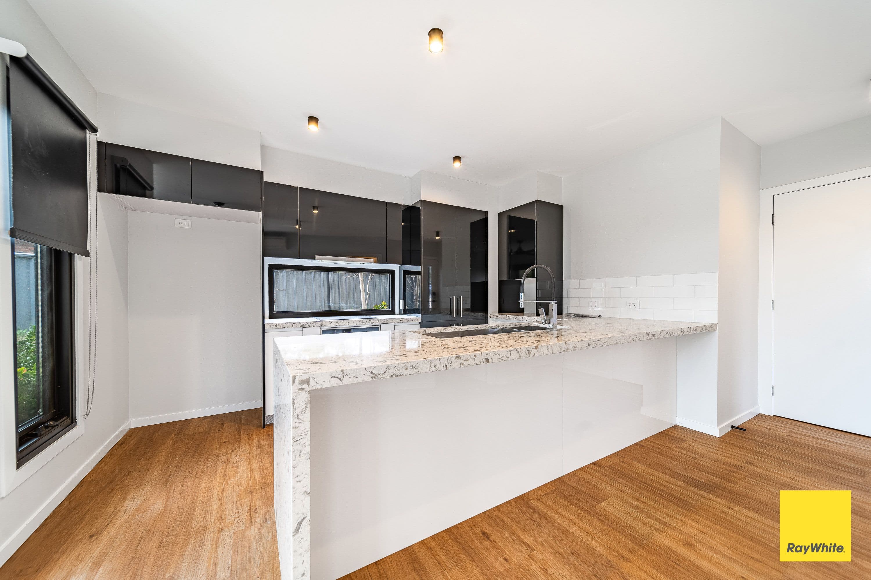 5 Towers Street, Flora Hill VIC 3550, Flora Hill - Thumbnail 3