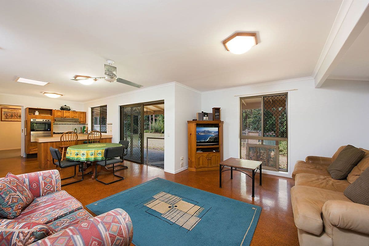 56 De Zen Road, Palmview QLD 4553, Palmview - Thumbnail 4