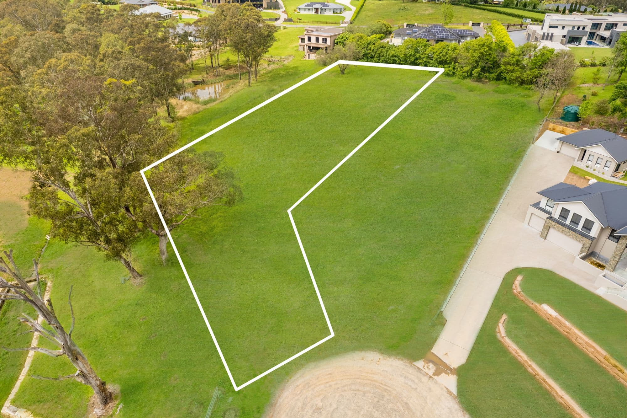 9 Stimpson Crescent, Grasmere NSW 2570, Grasmere - Thumbnail 2