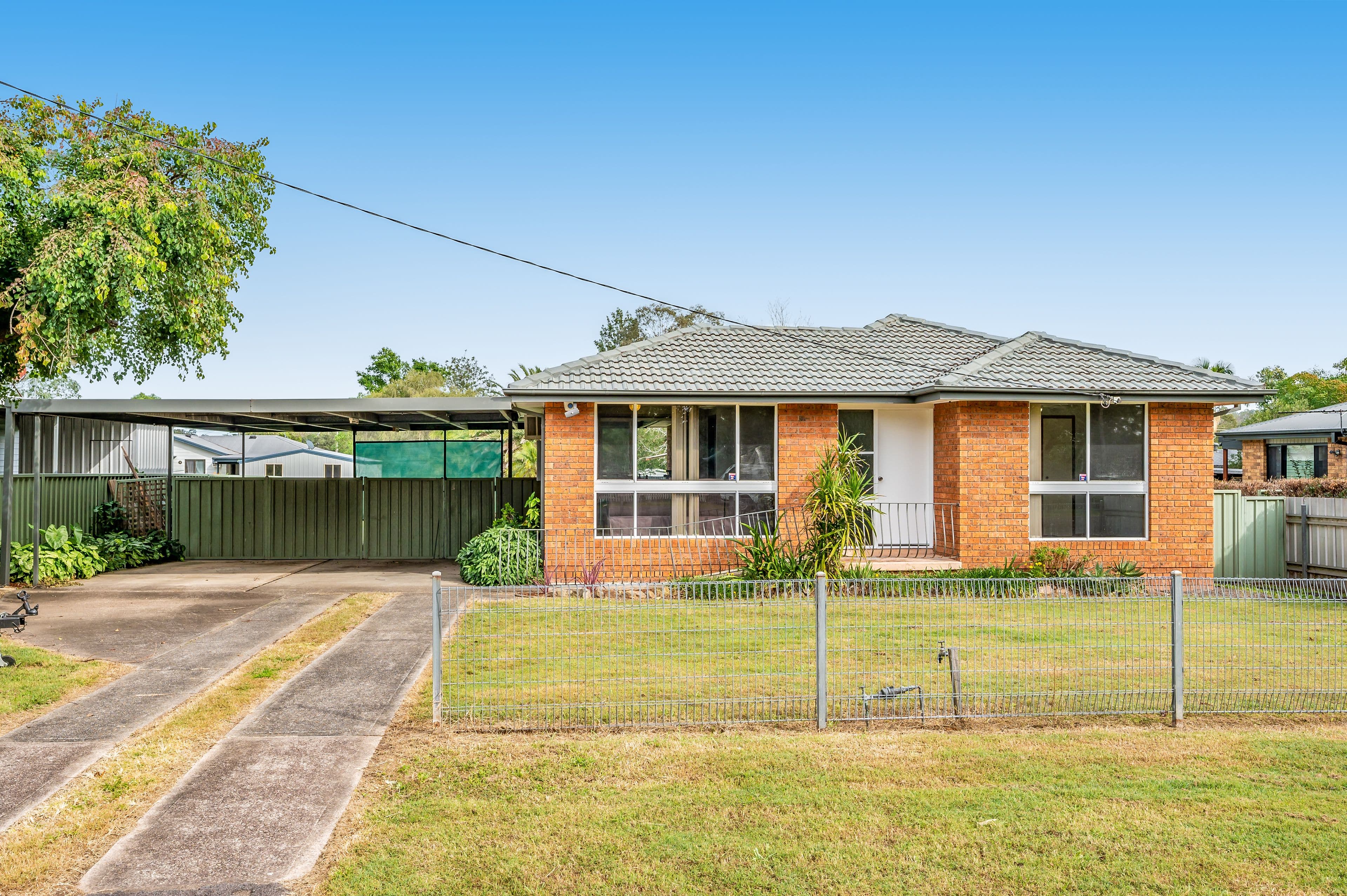 33 Russell Street, Clarence Town NSW 2321, Clarence Town - Image 1