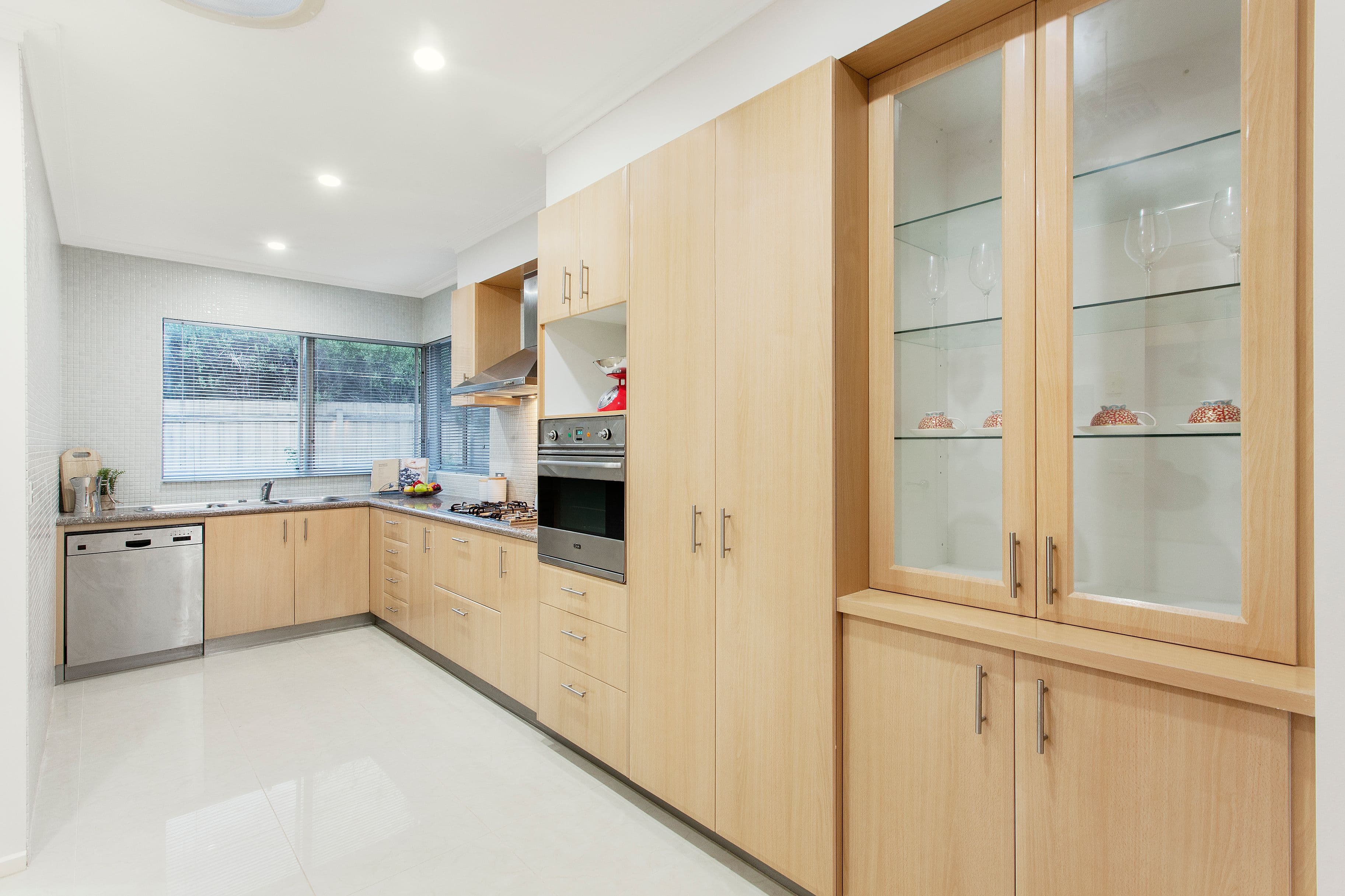 5 McLaurin Road, Carnegie VIC 3163, Carnegie - Thumbnail 3