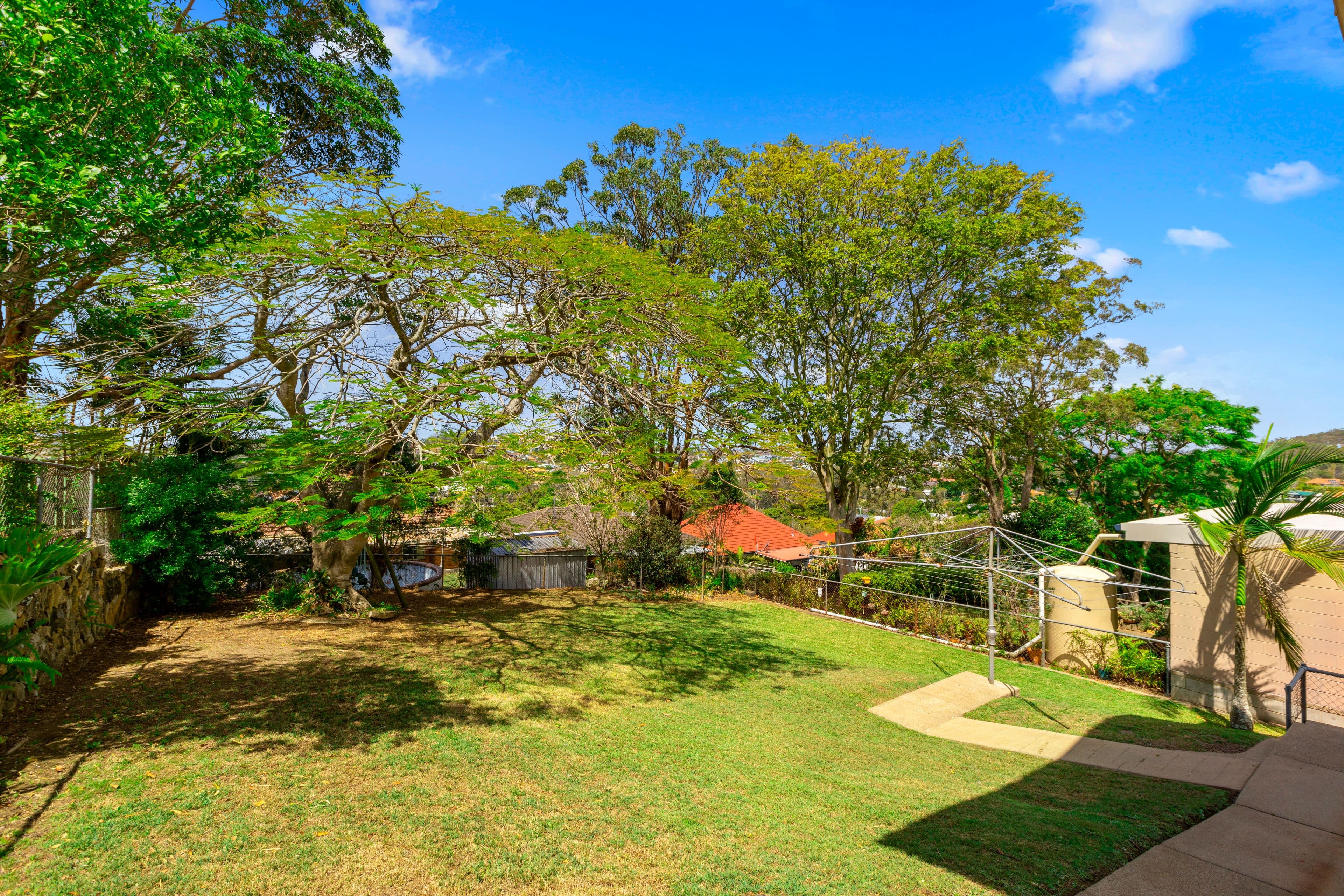 17 Hoya Street, Holland Park West QLD 4121, Holland Park West - Thumbnail 5