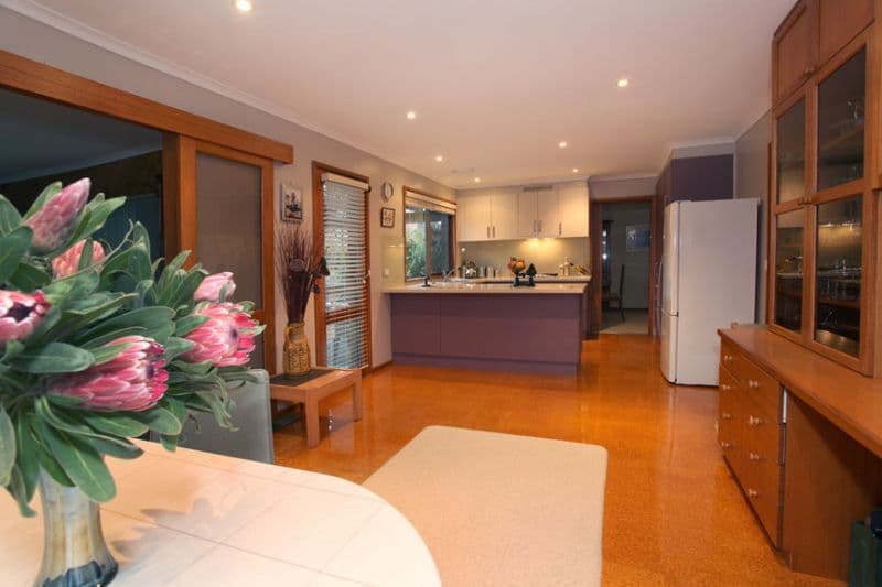 5 Copnal Court, GLEN WAVERLEY VIC 3150, Glen Waverley - Thumbnail 3