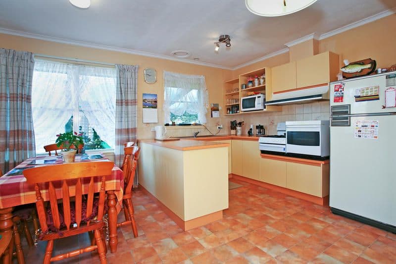 30 Fidge Crescent, BREAKWATER VIC 3219, Breakwater - Thumbnail 2