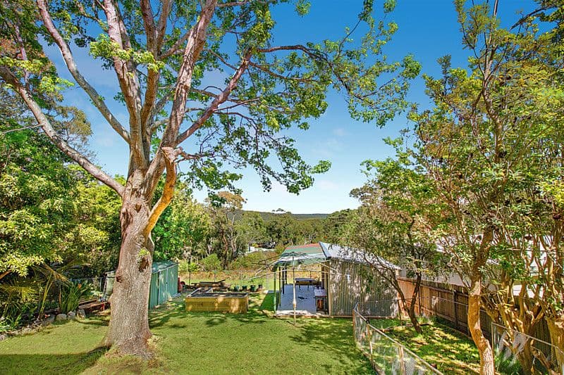 61 Warabin Street, WATERFALL NSW 2233, Waterfall - Thumbnail 2