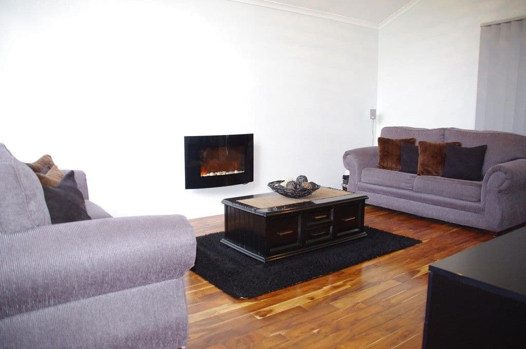 17 Catherine Drive, SYDENHAM VIC 3037, Sydenham - Thumbnail 4
