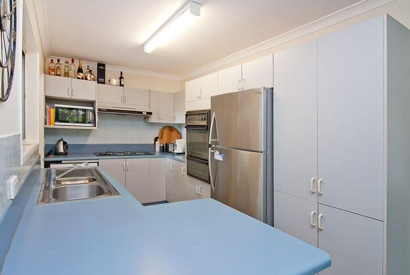 32 Donna Avenue, ROCHEDALE SOUTH QLD 4123, Rochedale South - Thumbnail 5