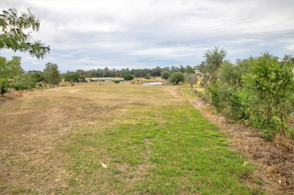 23 Carol Anne Court, Regency Downs QLD 4341, Regency Downs - Thumbnail 2