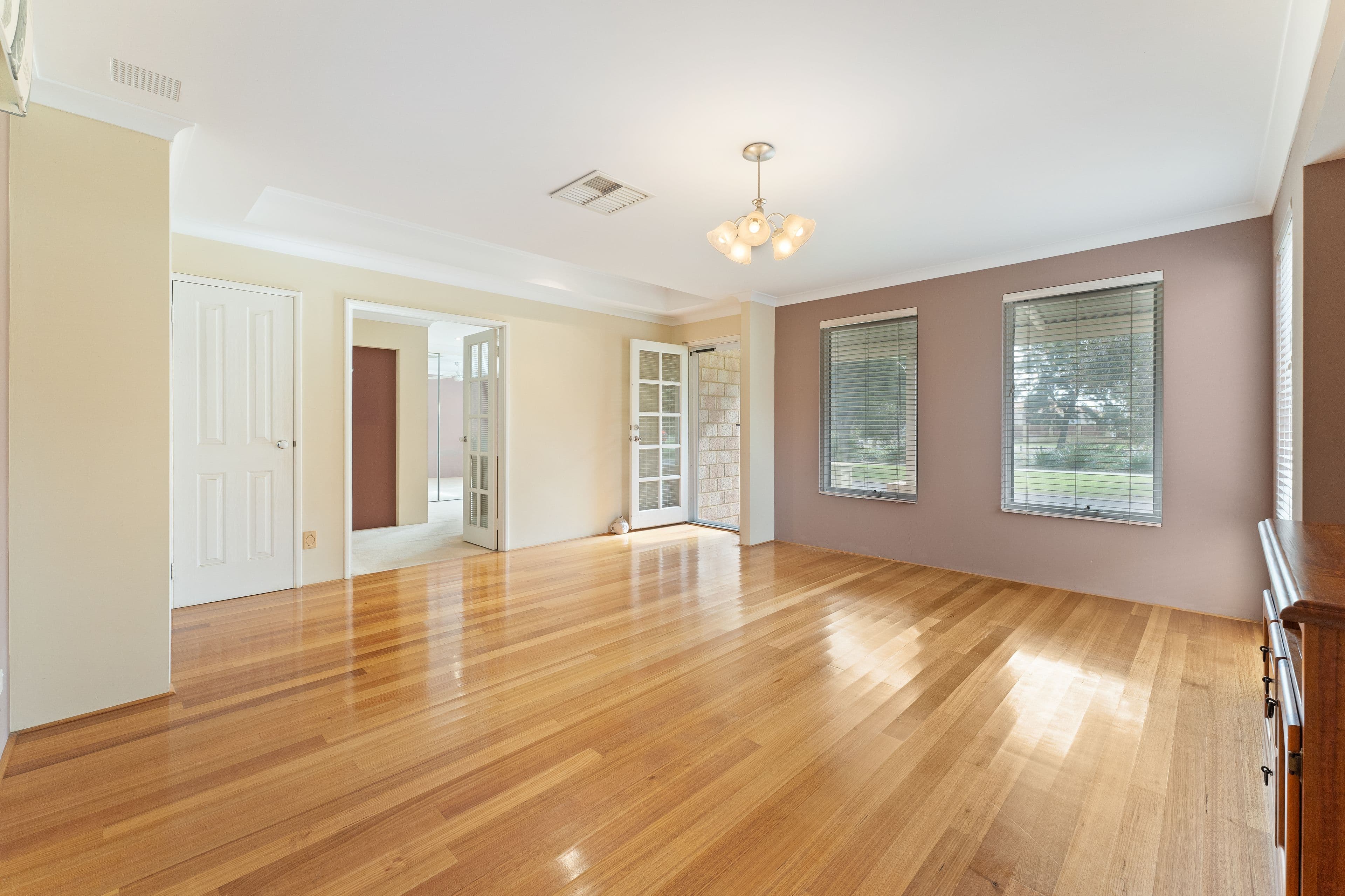 24 Rees Crescent, Rockingham WA 6168, Rockingham - Thumbnail 3