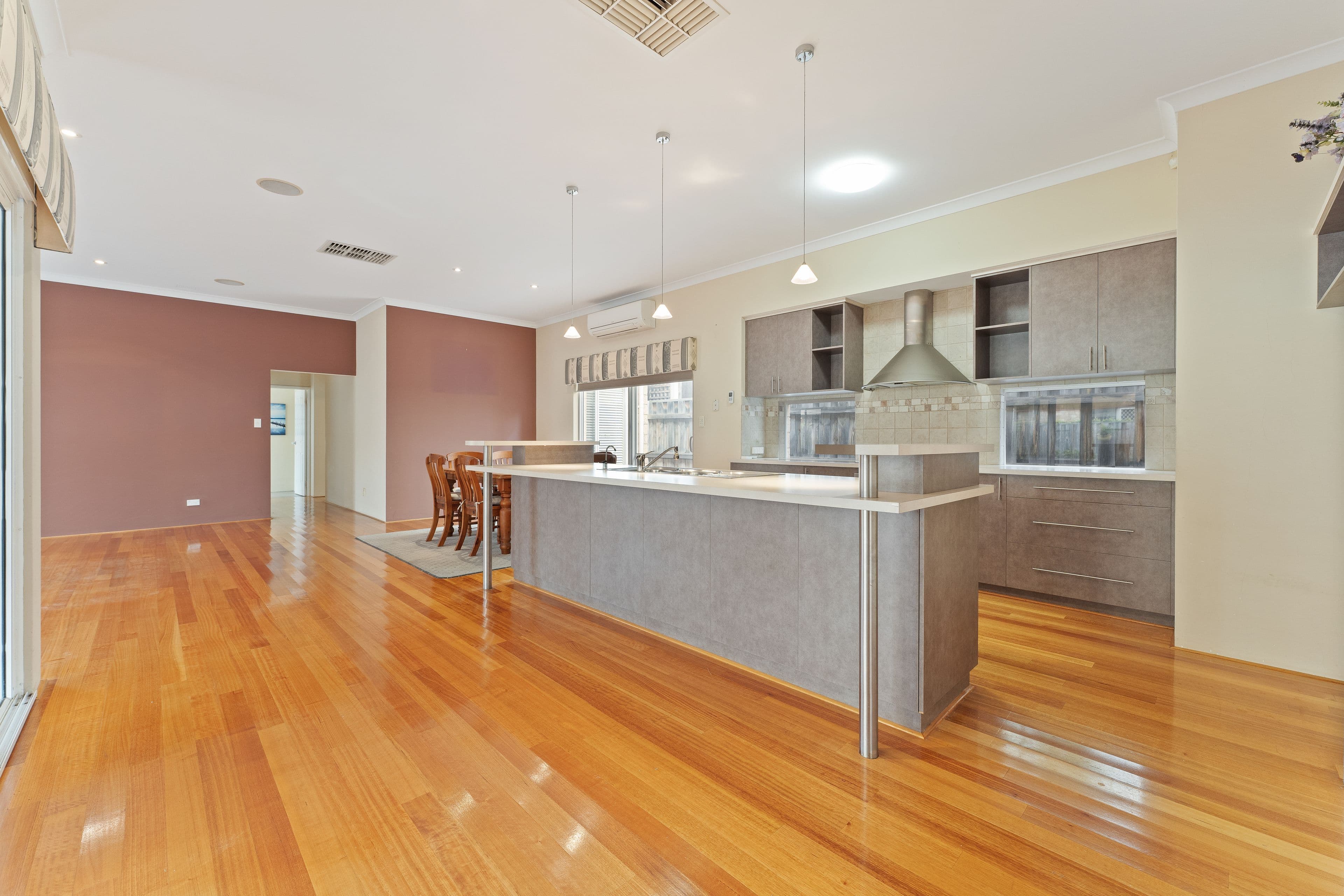 24 Rees Crescent, Rockingham WA 6168, Rockingham - Thumbnail 5