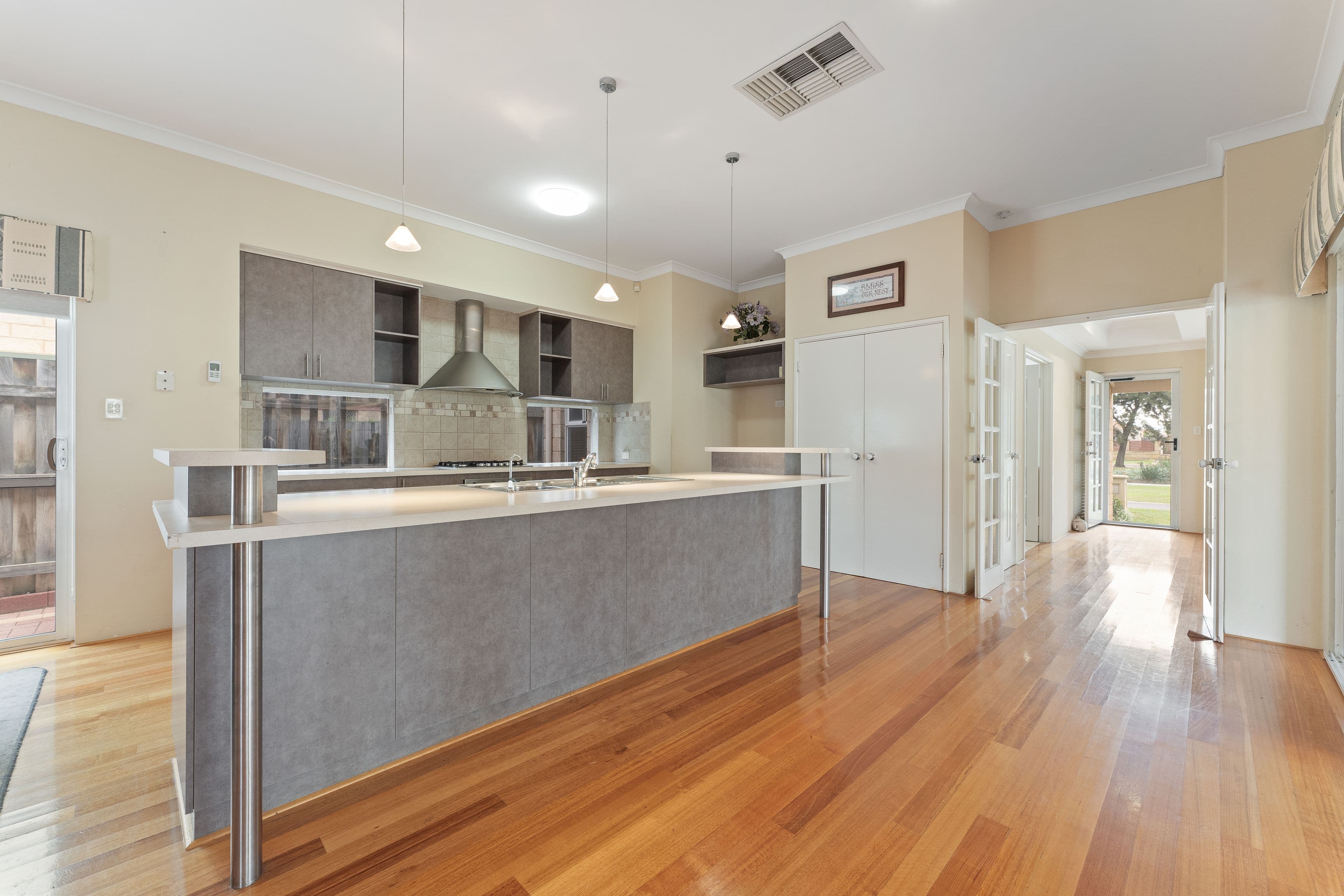 24 Rees Crescent, Rockingham WA 6168, Rockingham - Thumbnail 7