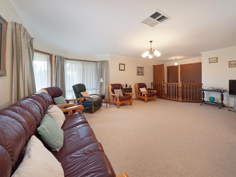 12 Wenke Street, WALLA WALLA NSW 2659, Walla Walla - Thumbnail 4