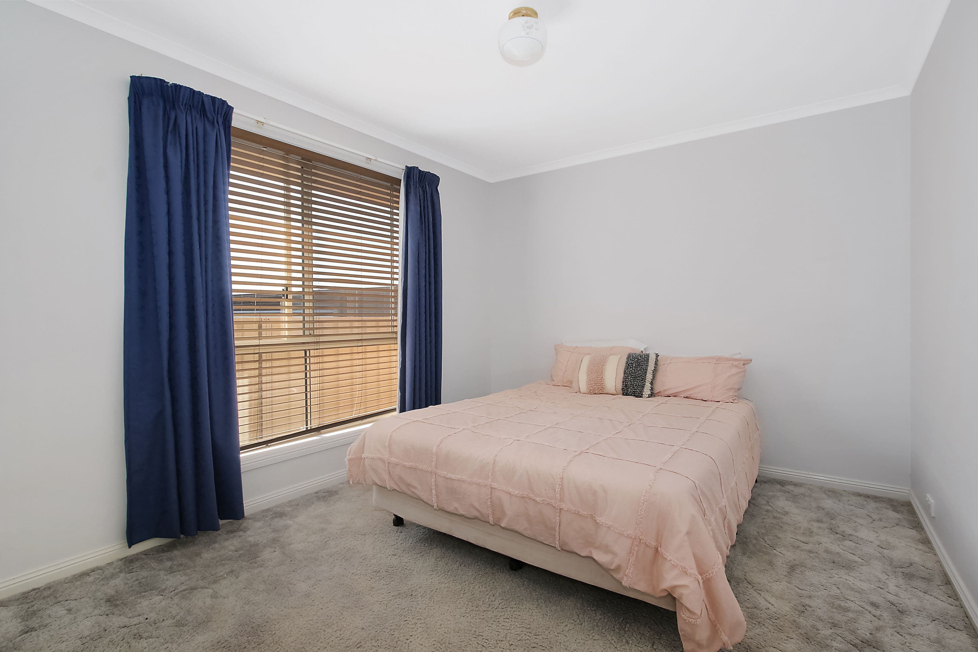 2 Canary Court, West Wodonga VIC 3690, West Wodonga - Thumbnail 8