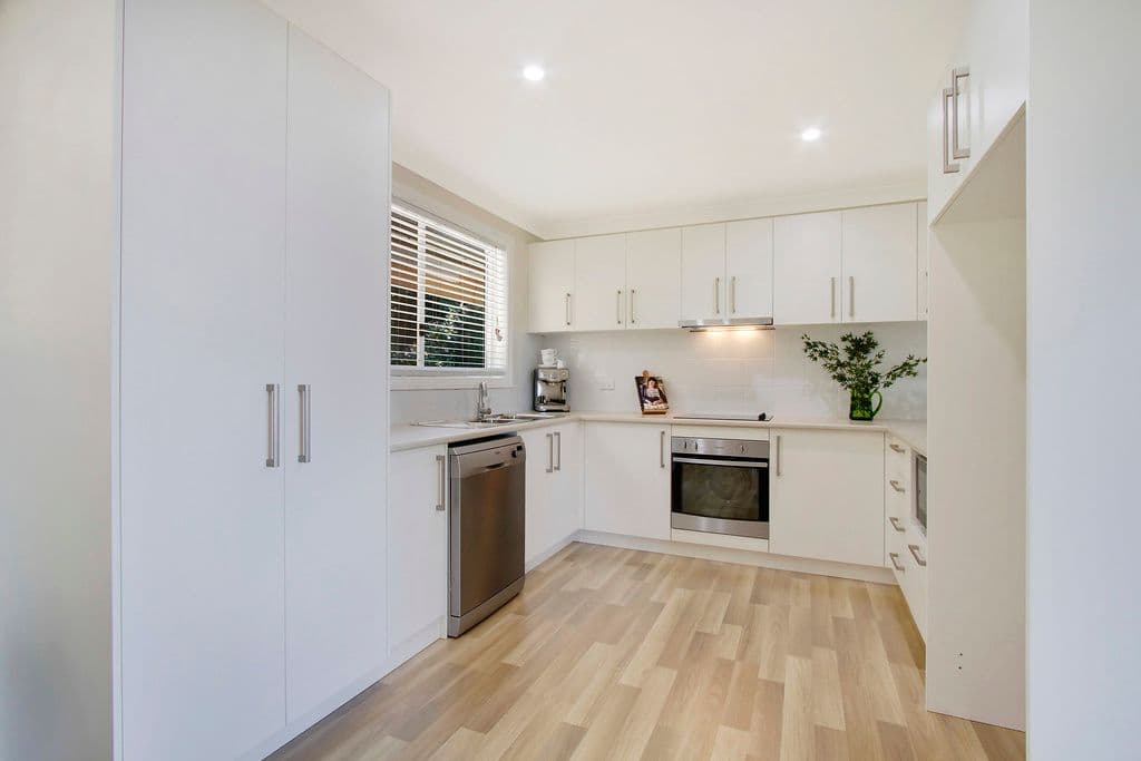 2 Nina Place, Kurrajong Heights - Image 1