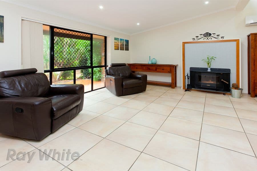 15 Ishmael Road, CAMIRA QLD 4300, Camira - Thumbnail 4