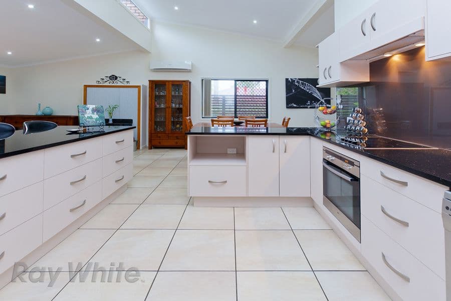 15 Ishmael Road, CAMIRA QLD 4300, Camira - Thumbnail 5