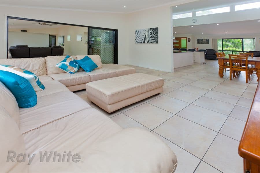 15 Ishmael Road, CAMIRA QLD 4300, Camira - Thumbnail 8