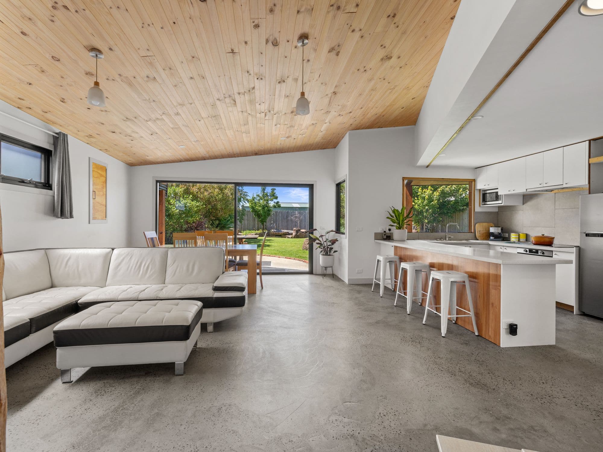 4 Barrier Avenue, Dalyston VIC 3992, Dalyston - Thumbnail 5