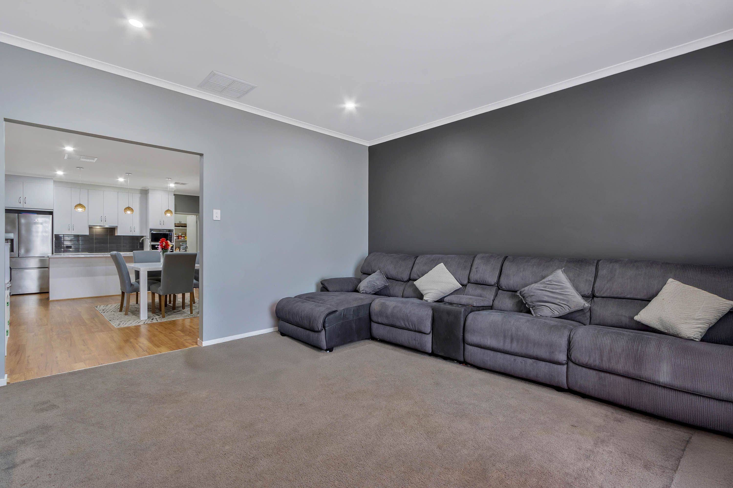 4 Ascot Avenue, Munno Para West SA 5115, Munno Para West - Thumbnail 4