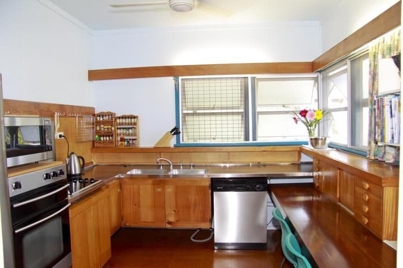 12 Hayes Street, NORTH WARD QLD 4810, North Ward - Thumbnail 5
