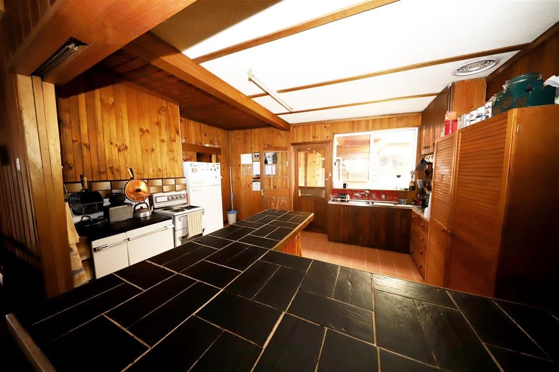 31 Lambie Street, Tumut NSW 2720, Tumut - Thumbnail 2