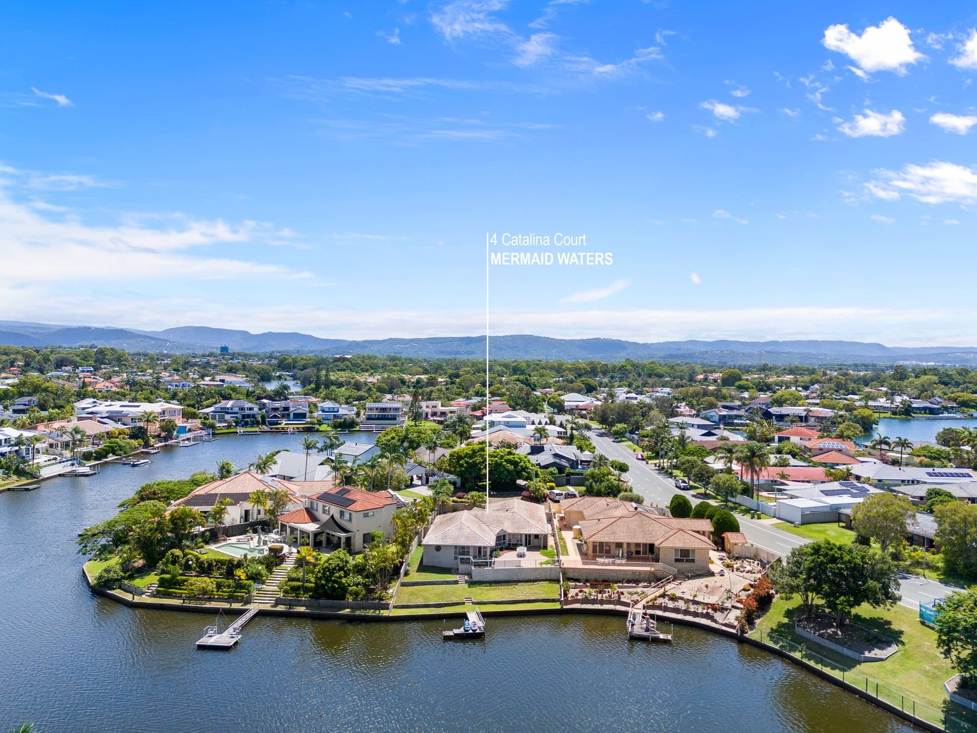 4 Catalina Court, Mermaid Waters QLD 4218, Mermaid Waters - Thumbnail 2