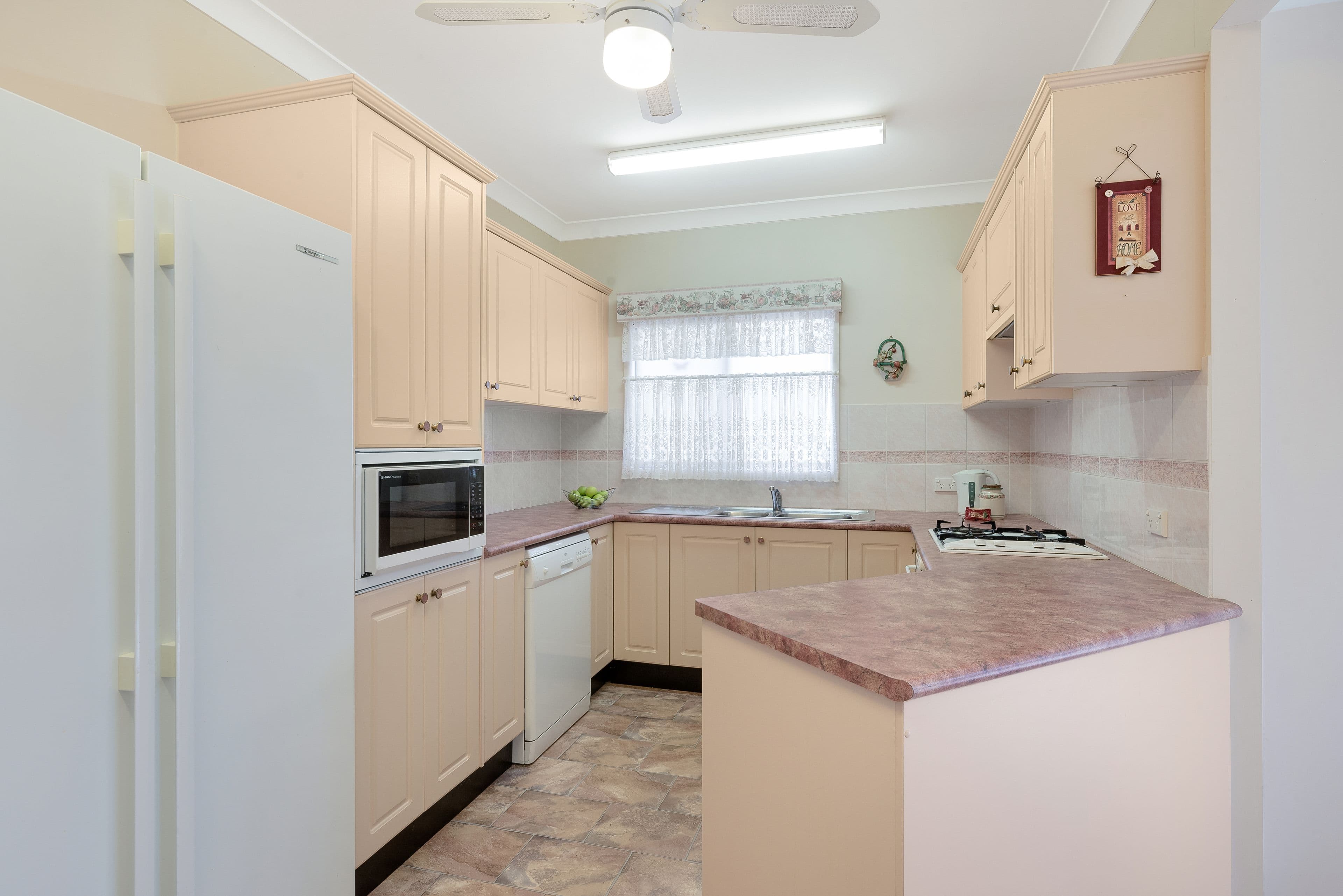 39 Weir Road, Warragamba - Thumbnail 3