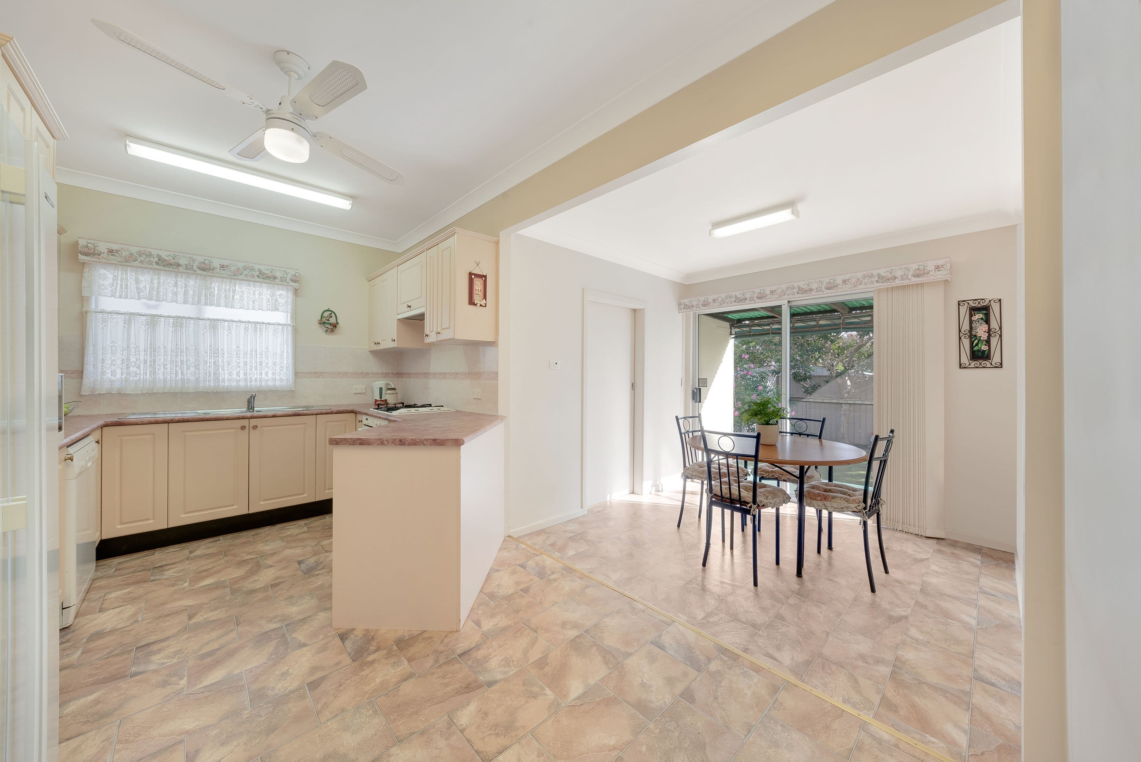 39 Weir Road, Warragamba - Thumbnail 4