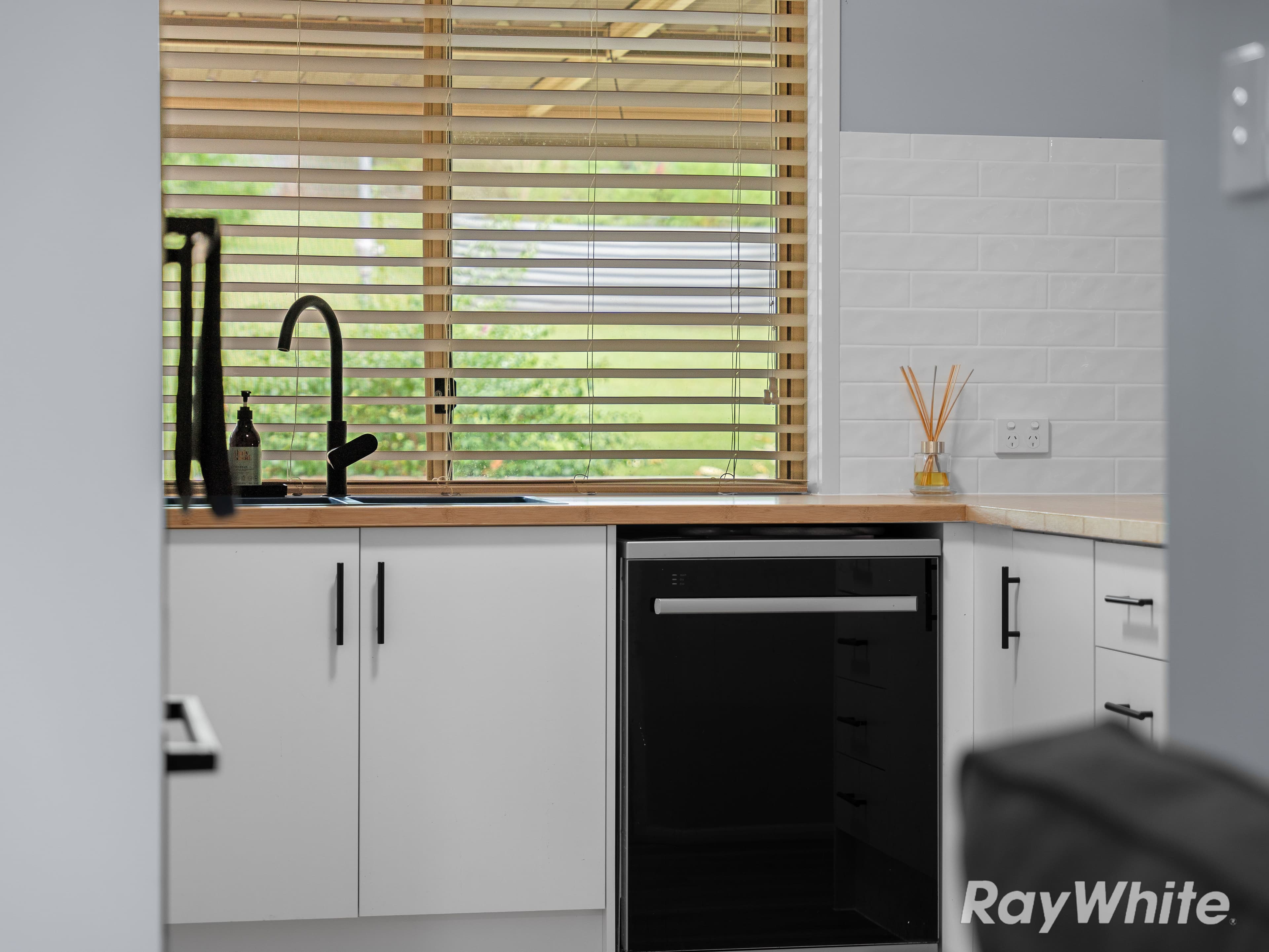 157 Rose Avenue, Minden QLD 4311, Minden - Thumbnail 7