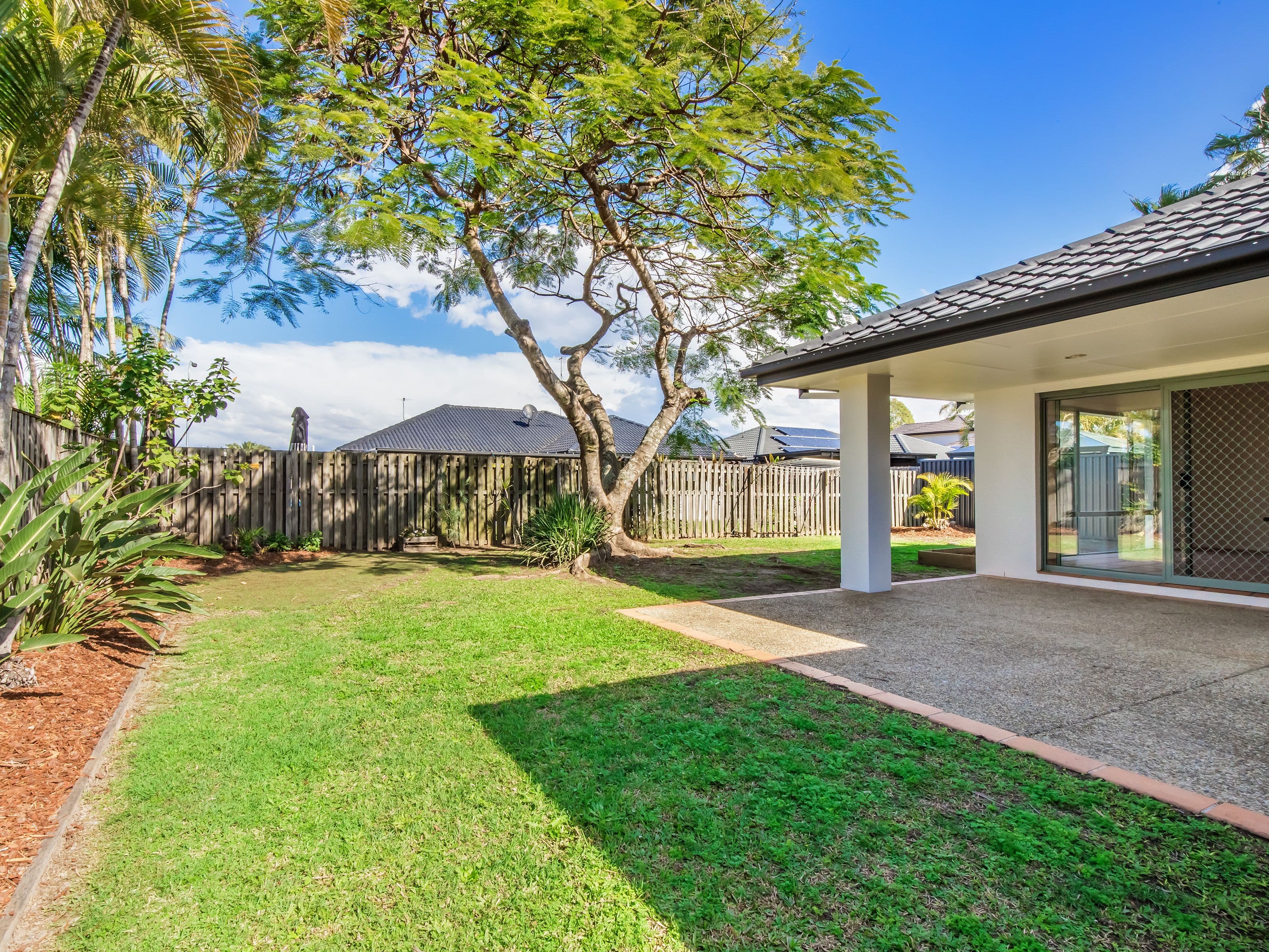 8 Shinnecock Close, Hope Island QLD 4212, Hope Island - Thumbnail 4