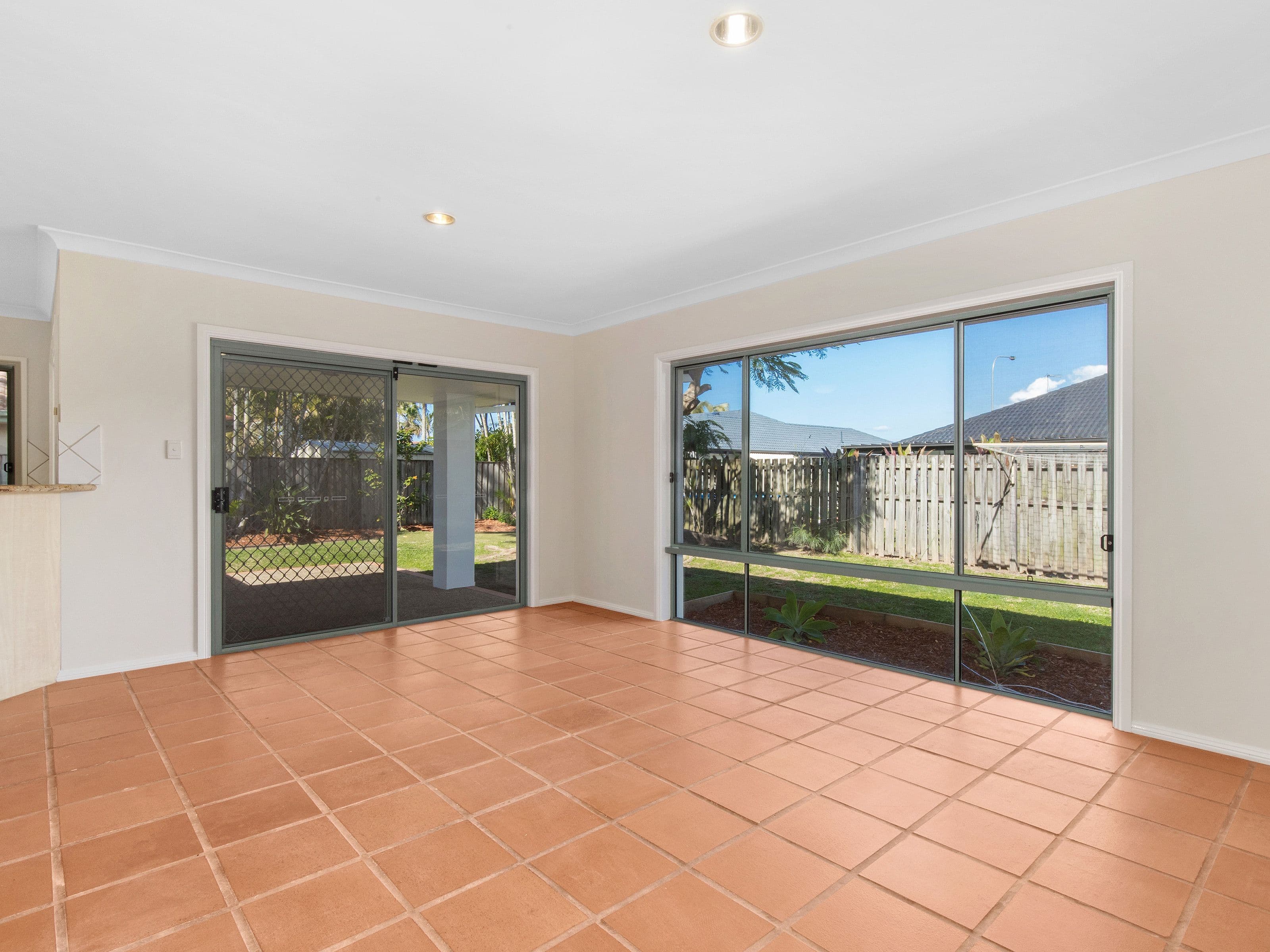 8 Shinnecock Close, Hope Island QLD 4212, Hope Island - Thumbnail 7