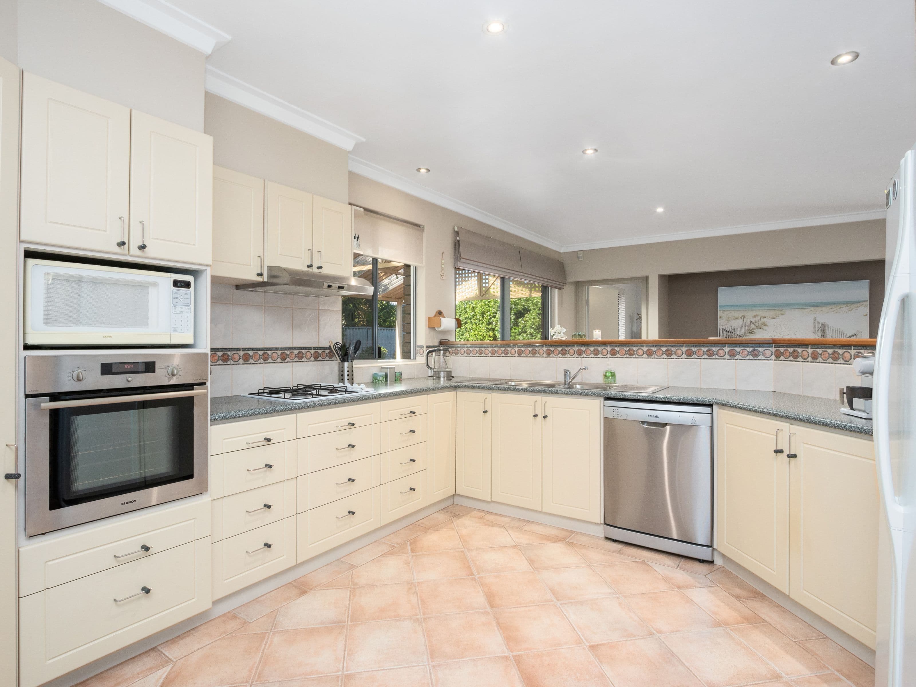 7 Adelina Street, Wilson WA 6107, Wilson - Thumbnail 2