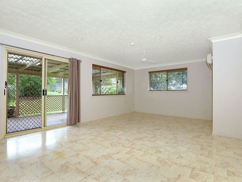 15 Carys Road, Glenvale QLD 4350, Glenvale - Thumbnail 3
