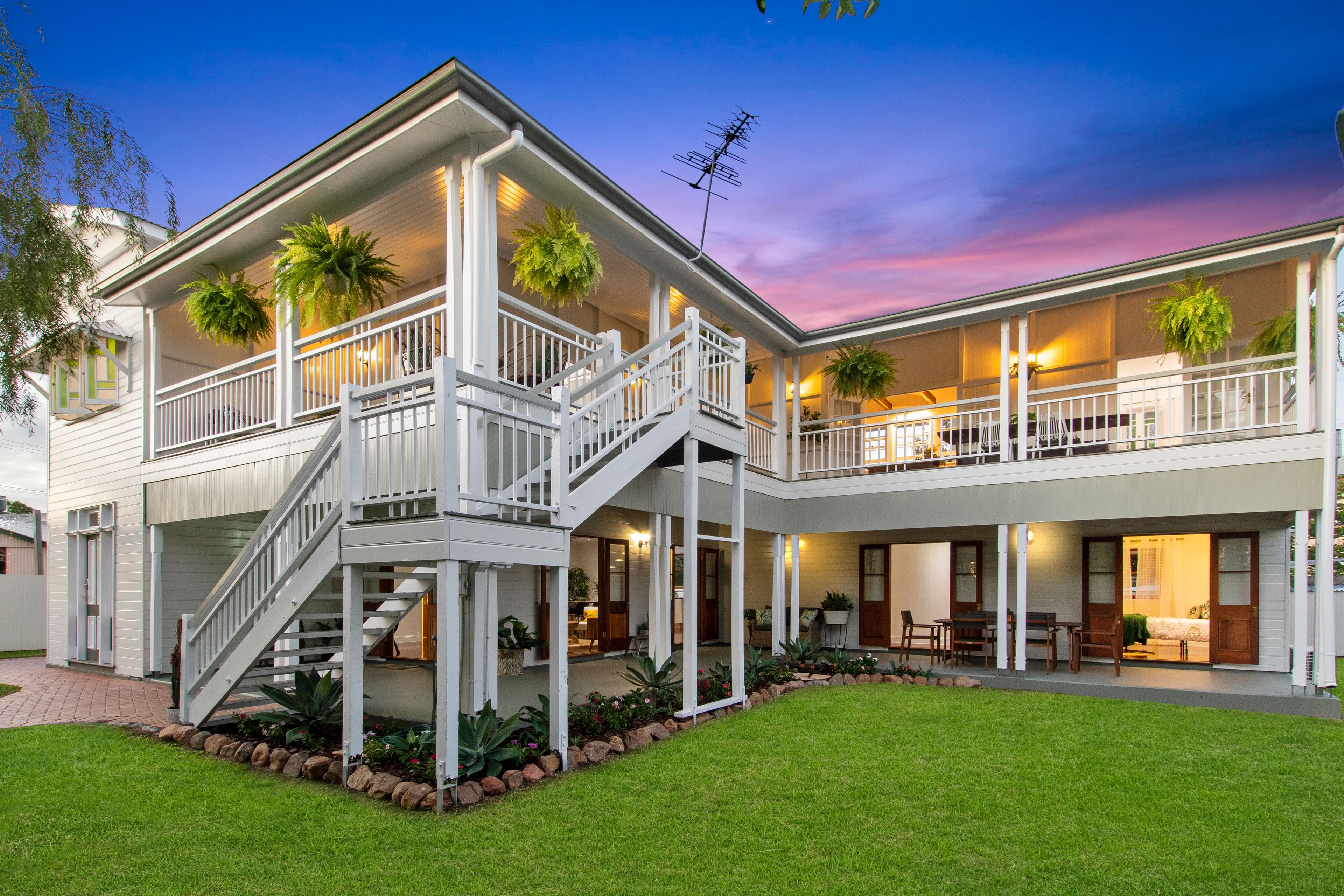 13 Carrington Street, West End QLD 4810, West End - Image 1