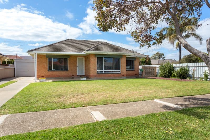 9 Washington Crescent, Findon SA 5023, Findon - Image 1