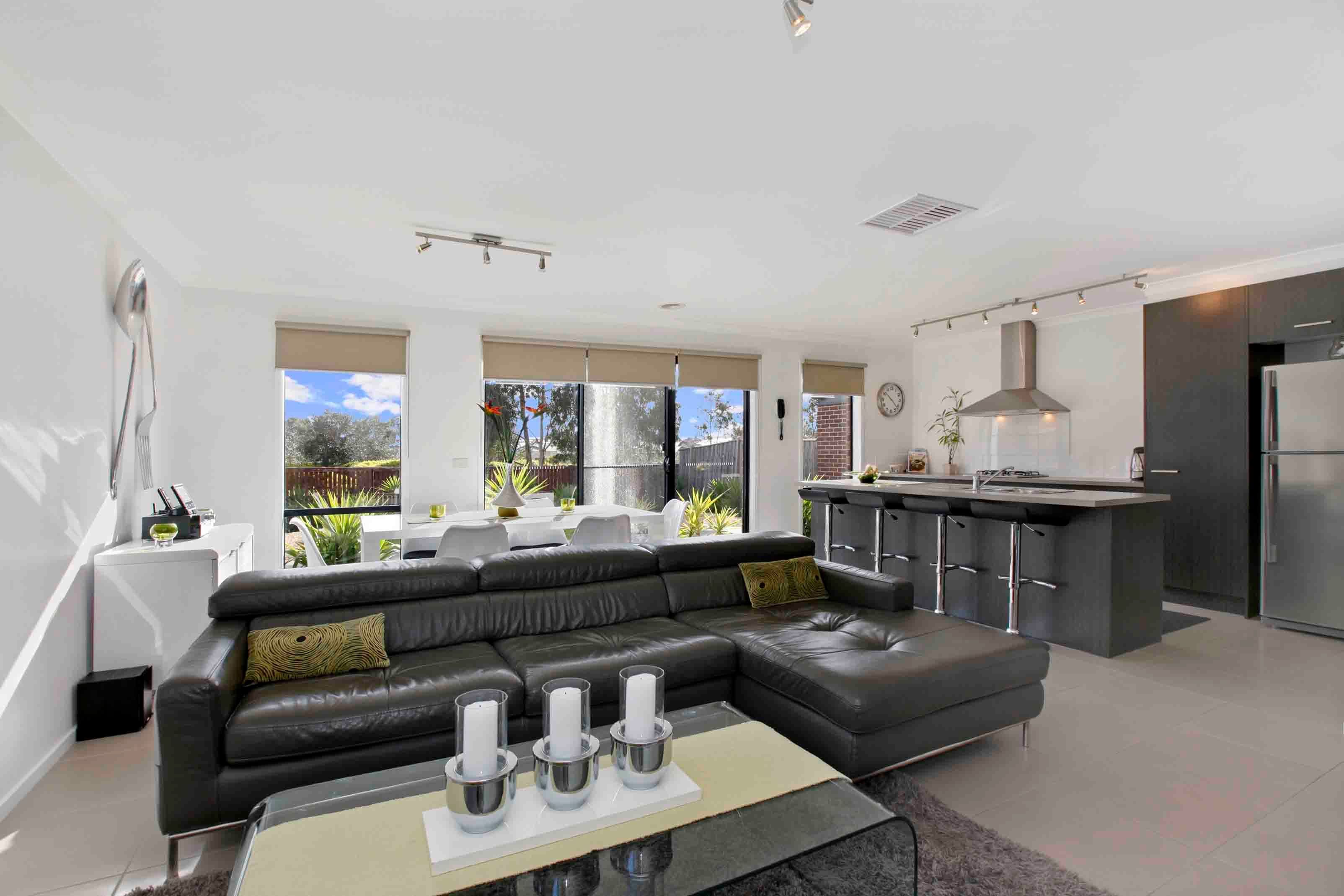 18 Arum Walk, Mernda VIC 3754, Mernda - Thumbnail 3