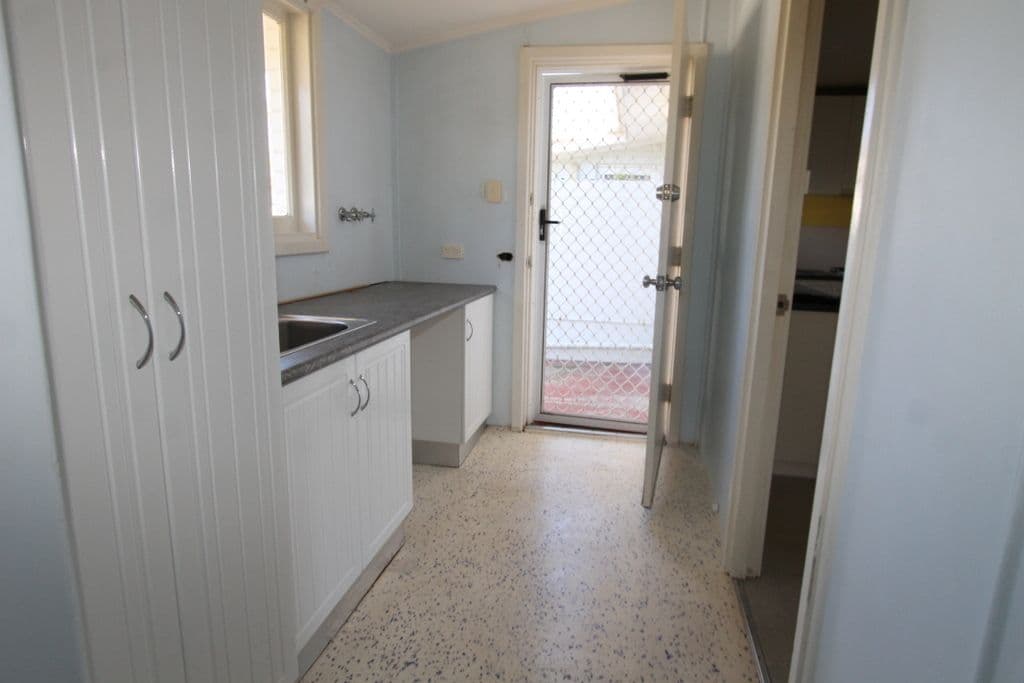 2B Bilby Road, Girrawheen WA 6064, Girrawheen - Thumbnail 4