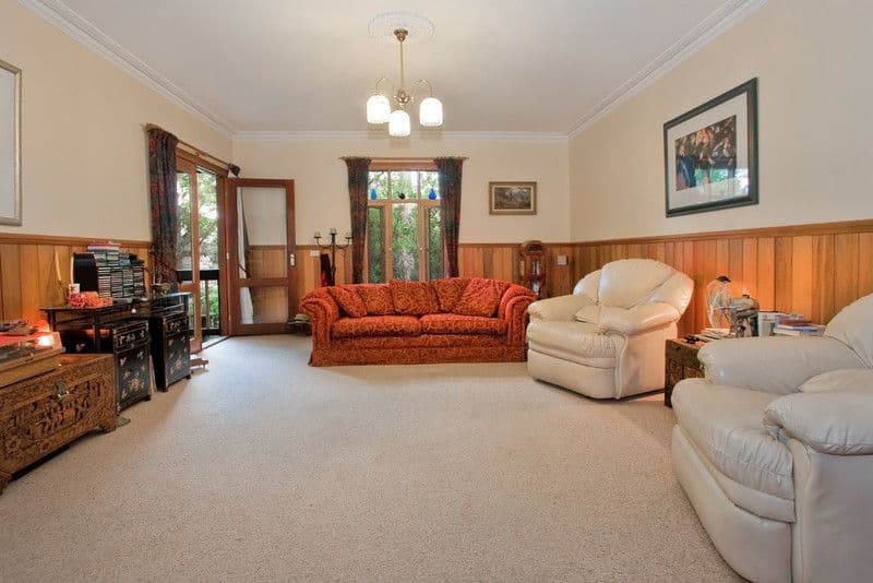 4 Yeronga Avenue, Upwey VIC 3158, Upwey - Thumbnail 4
