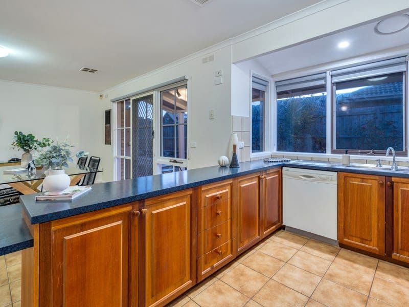 18 Greenvale Drive, Greenvale VIC 3059, Greenvale - Thumbnail 4