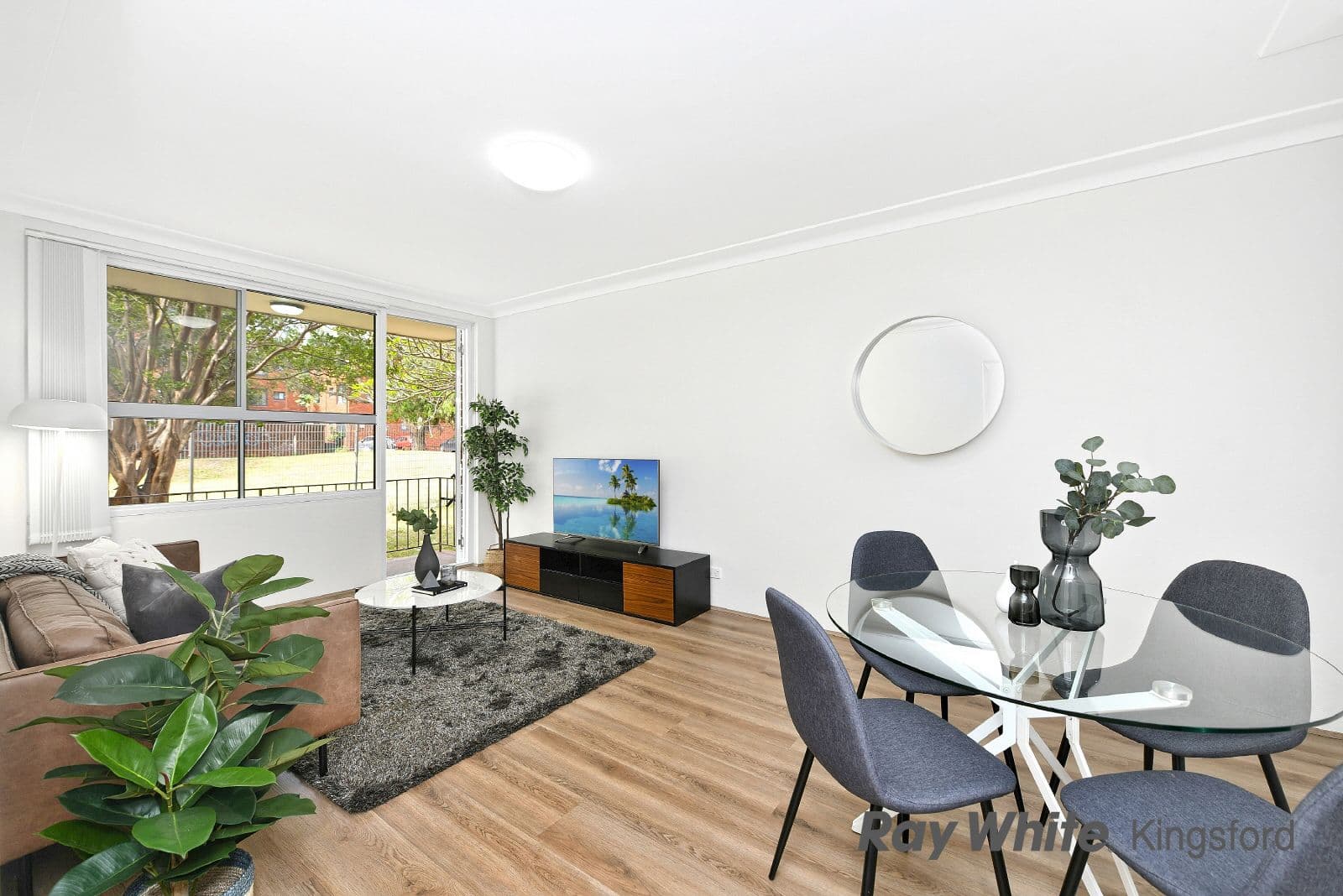 1 Gray Crescent, Eastlakes NSW 2018, Eastlakes - Thumbnail 2