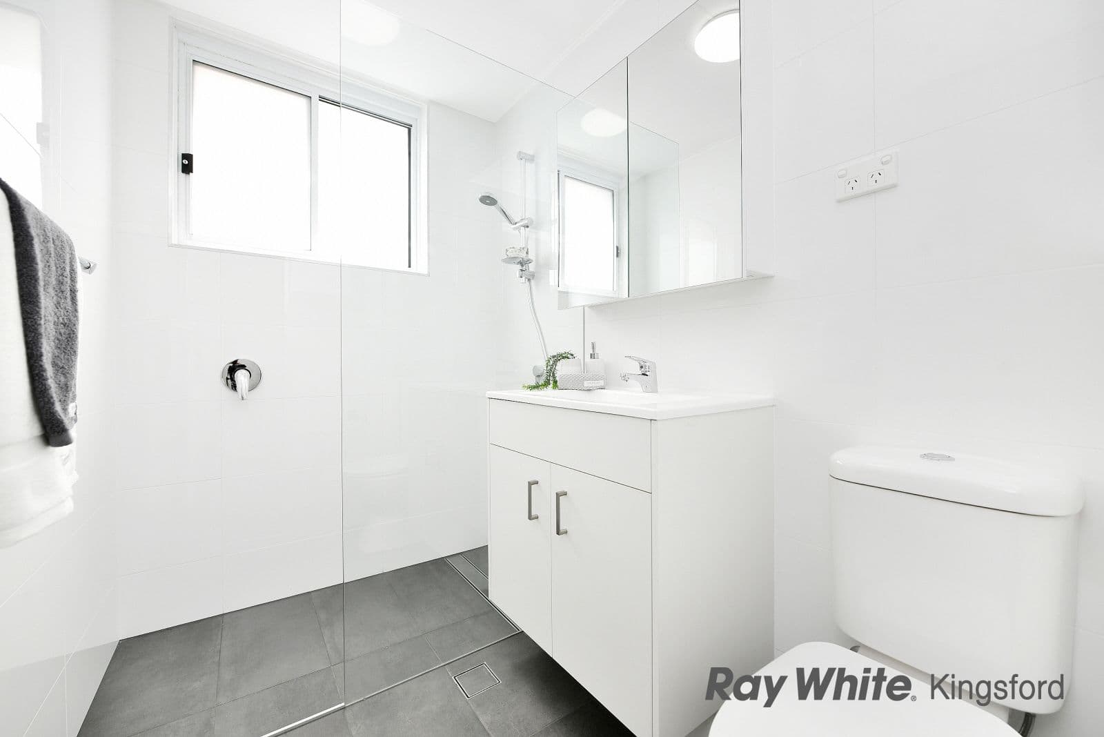 1 Gray Crescent, Eastlakes NSW 2018, Eastlakes - Thumbnail 5