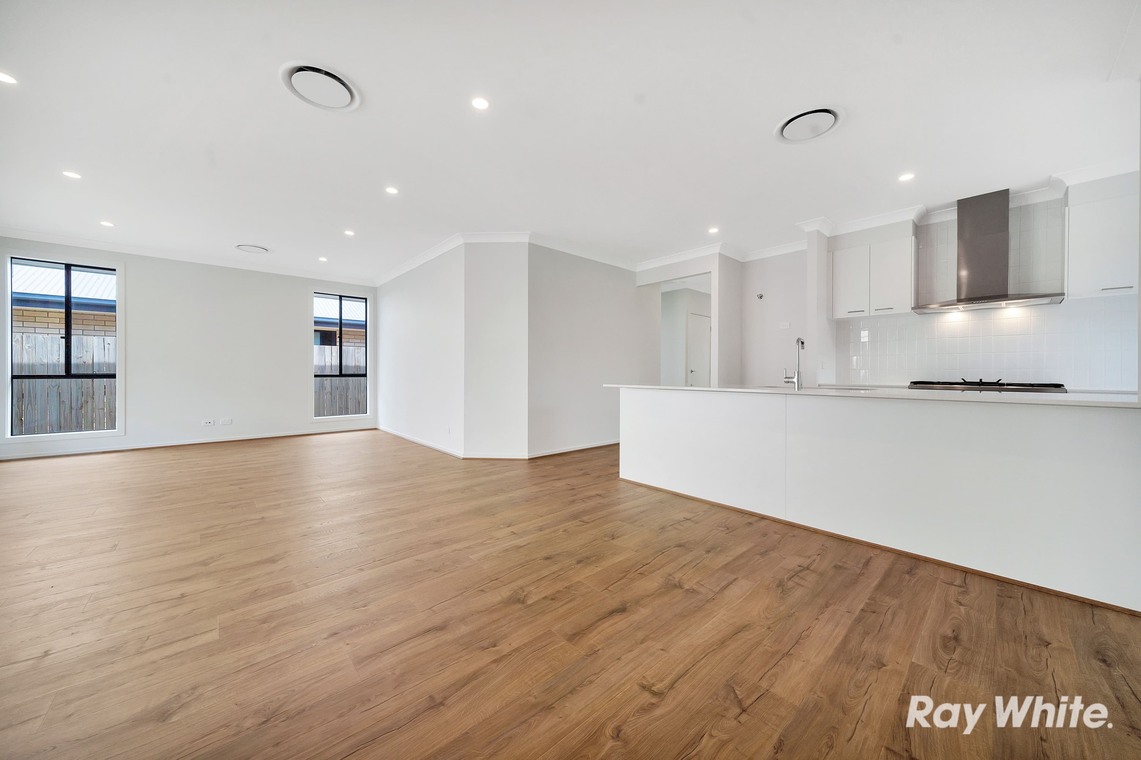 6 Parkland Avenue, Arundel QLD 4214, Arundel - Image 1