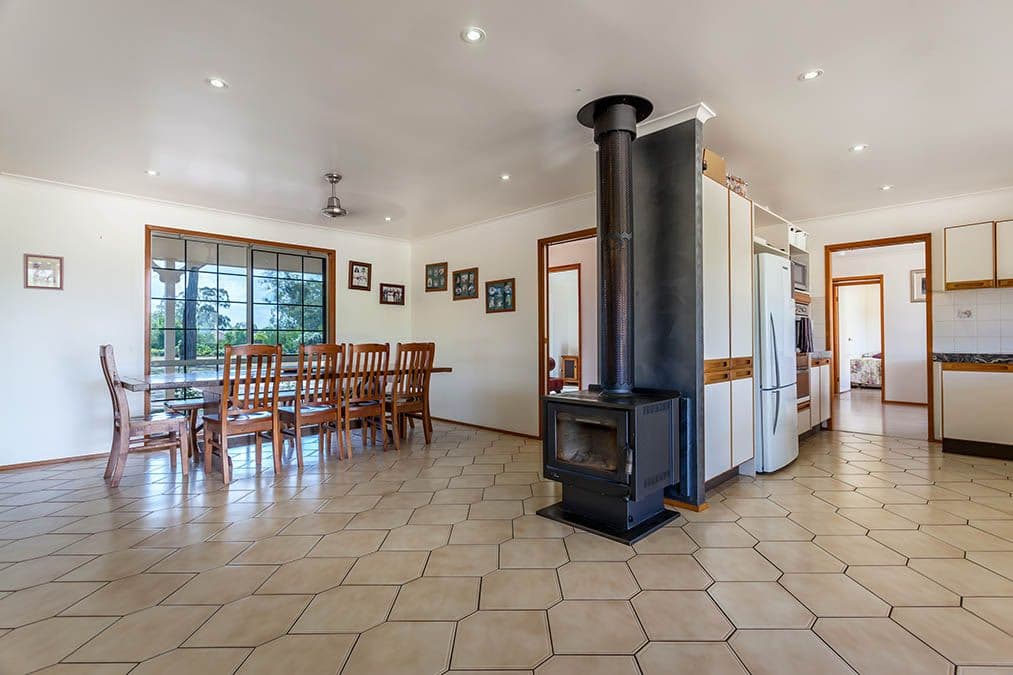 11 Calim Street, Cotswold Hills QLD 4350, Cotswold Hills - Thumbnail 6