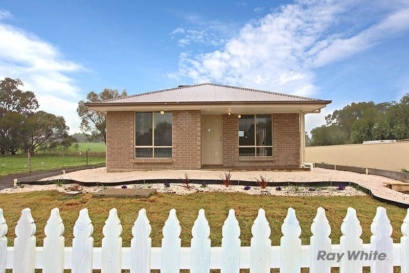 4 Rein Street, Saddleworth SA 5413, Saddleworth - Thumbnail 2