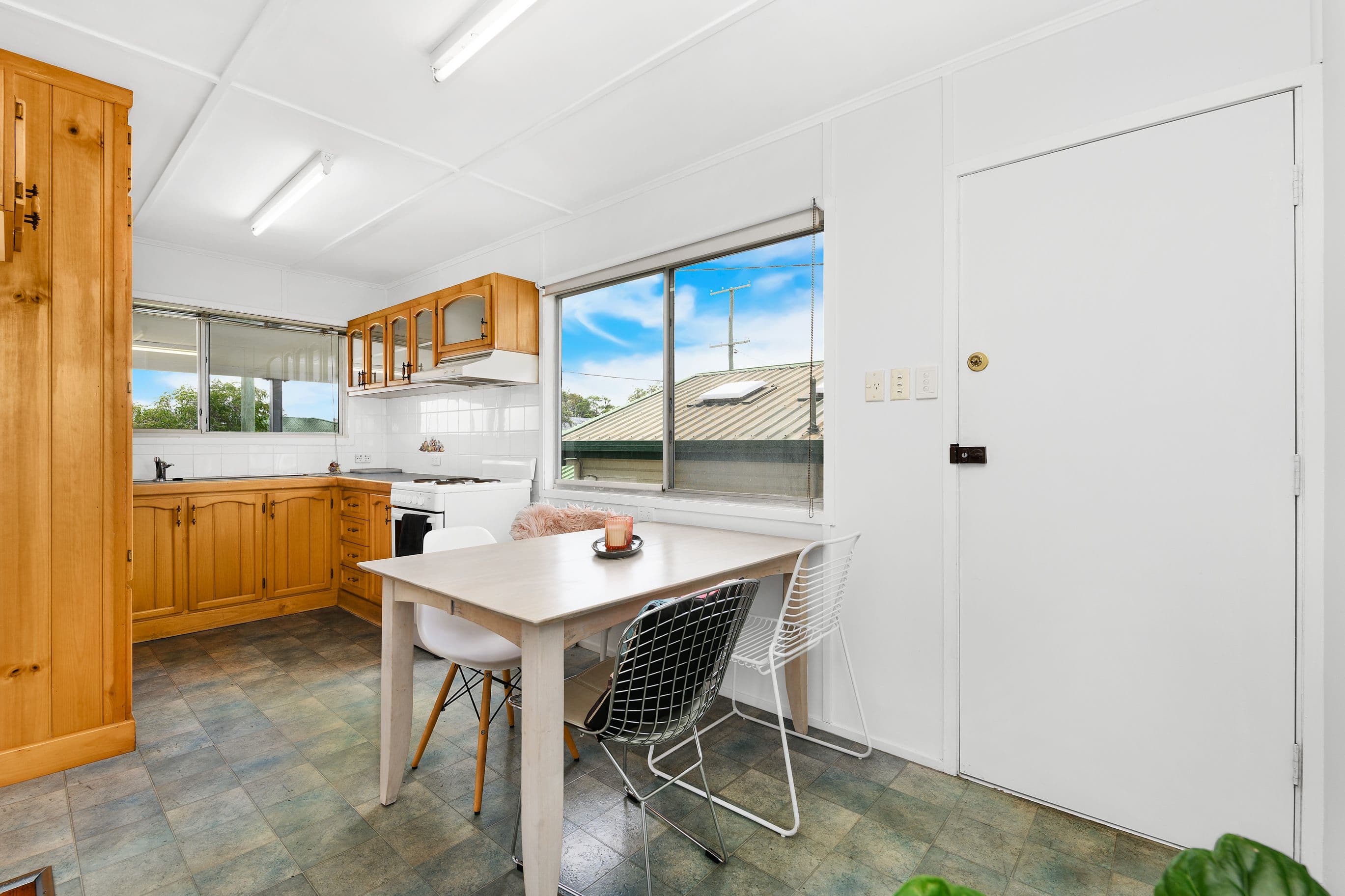 240 Scarborough Road, Scarborough QLD 4020, Scarborough - Thumbnail 3