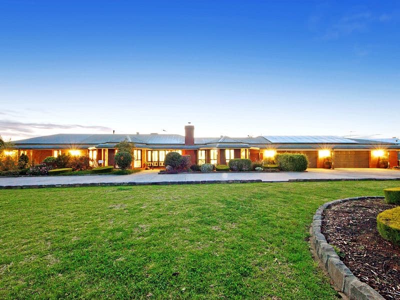 32 Kingston Boulevard, HOPPERS CROSSING VIC 3029, Hoppers Crossing - Image 1