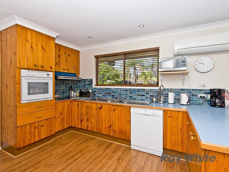 32 Warrimoo Street, BRACKEN RIDGE QLD 4017, Bracken Ridge - Thumbnail 3