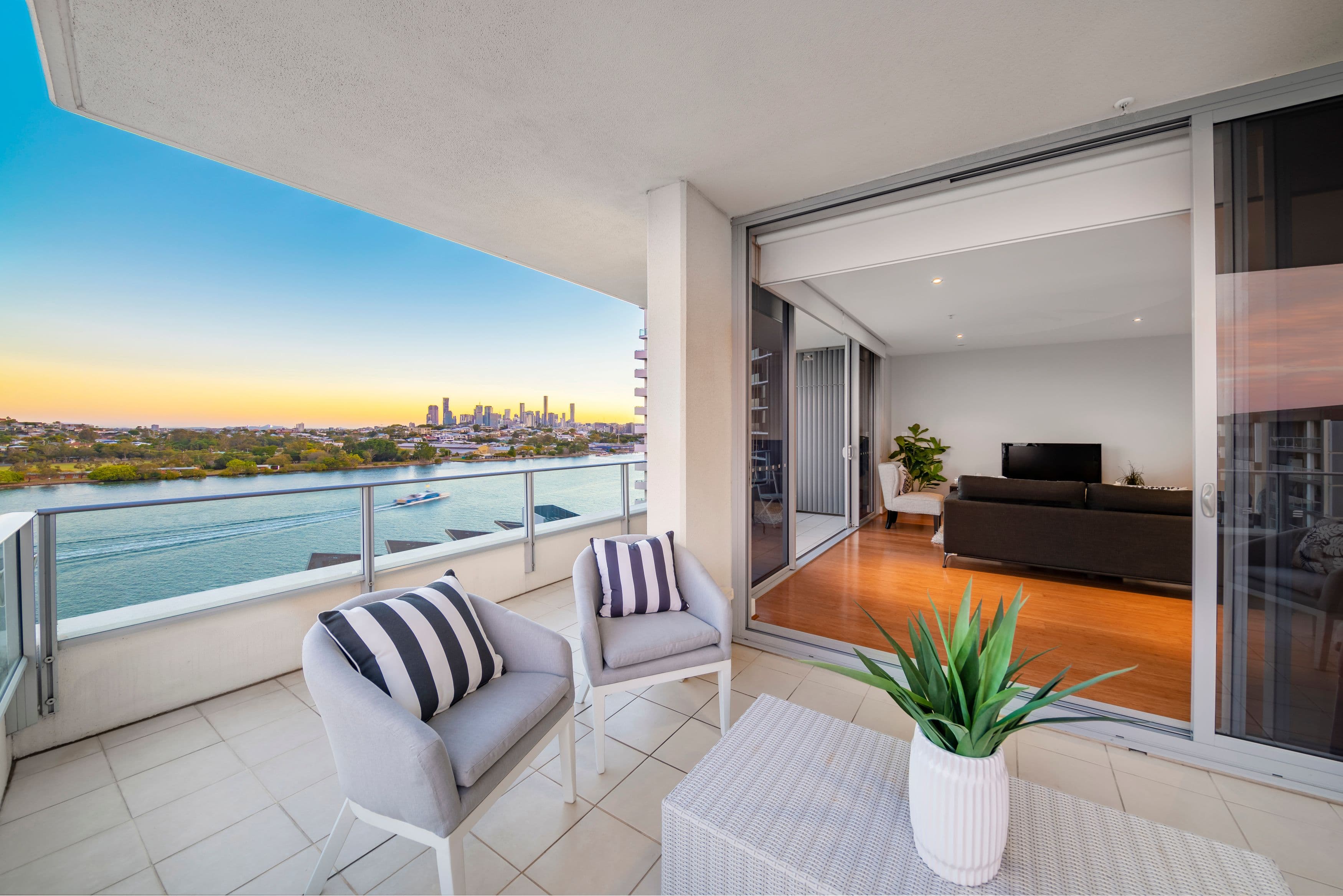 4111 Promenade Complex, Hamilton QLD 4007, Hamilton - Thumbnail 2