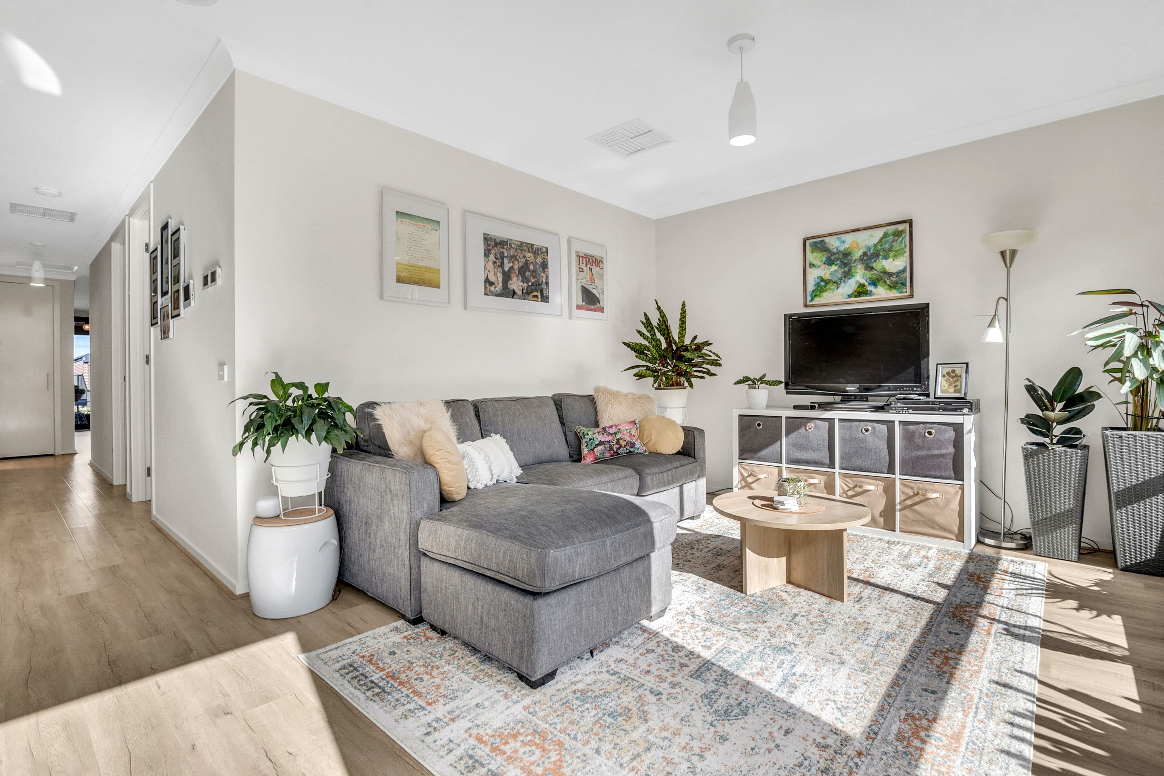 42 Elvire Road, Craigieburn VIC 3064, Craigieburn - Thumbnail 8
